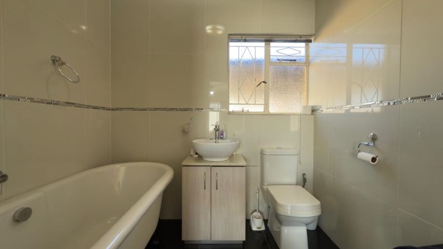 3 Bedroom Property for Sale in Stilfontein Ext 4 North West